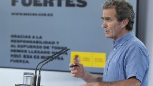 El director del Centro de Coordinación de Alertas y Emergencias Sanitarias, Fernando Simón