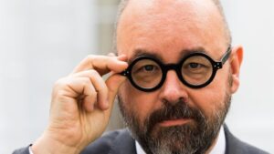 El escritor Carlos Ruiz Zafón