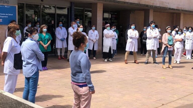 Parón en un centro de salud en repulsa de las presuntas agresiones a dos sanitarios en Ausejo