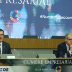 El presidente de la CEOE, Antonio Garamendi, y el presidente de Inditex, Pablo Isla