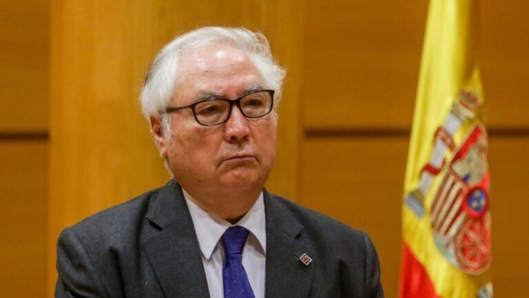 El ministro de Universidades, Manuel Castells