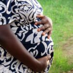 Adolescente embarazada en Kenia