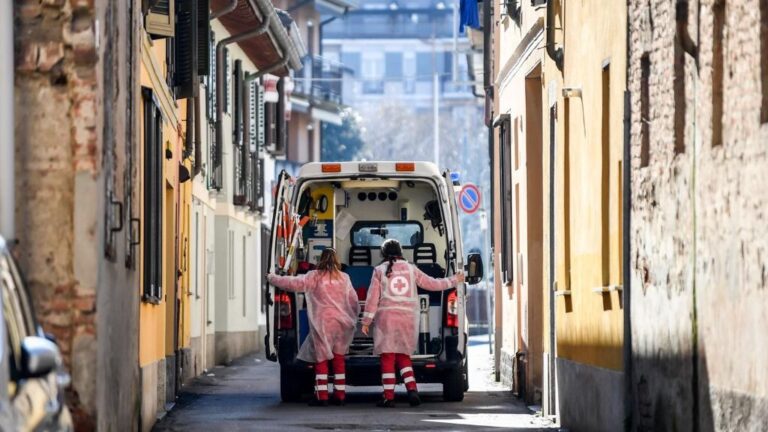 Una ambulancia en Codogno, en el norte de Italia