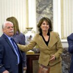 La fiscal general del Estado, Dolores Delgado saluda al teniente fiscal del Supremo, Luis Navajas, minutos antes de su toma posesión como miembro nato del Consejo Fiscal, Madrid (España), a 4 de marzo de 2020.