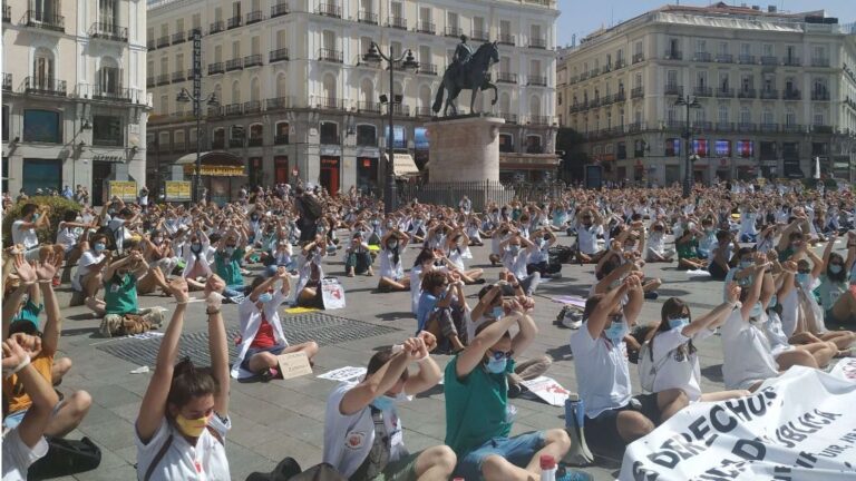 Manifestación Mir