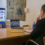 El presidente de C-LM, Emiliano García-Page, en videoconferencia con presidentes autonómicos