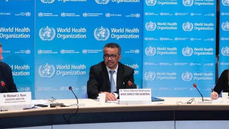 El director general de la Organización Mundial de la Salud, Tedros Adhanom Ghebreyesus, comparece en rueda de prensa para informar sobre la evolución de la pandemia de coronavirus.