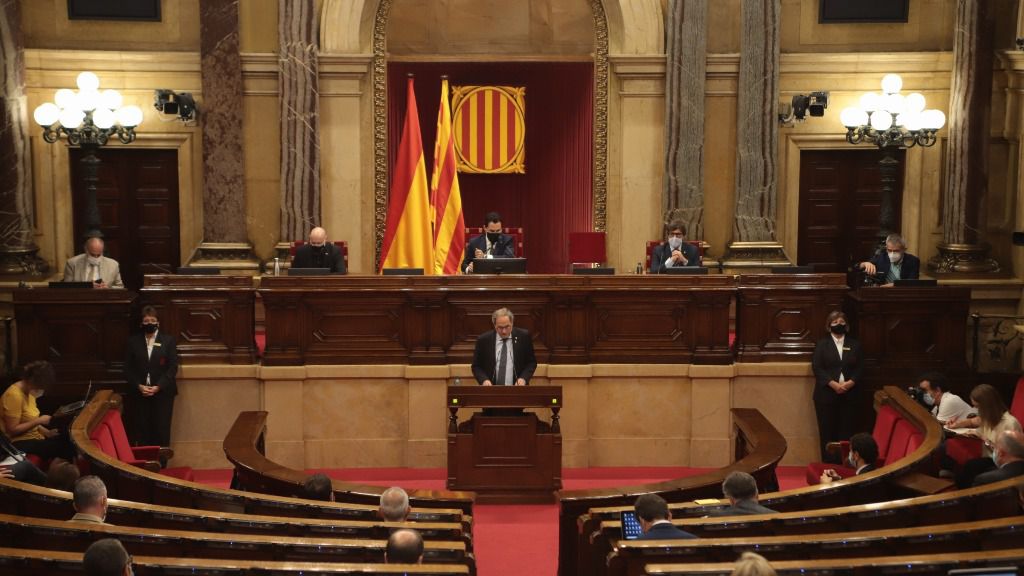 El presidente de la Generalitat, Quim Torra, en el pleno del Parlament sobre la monarquía