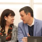 La presidenta del PSOE, Cristina Narbona y el presidente del Gobirerno y secretario general del PSOE, Pedro Sánchez
