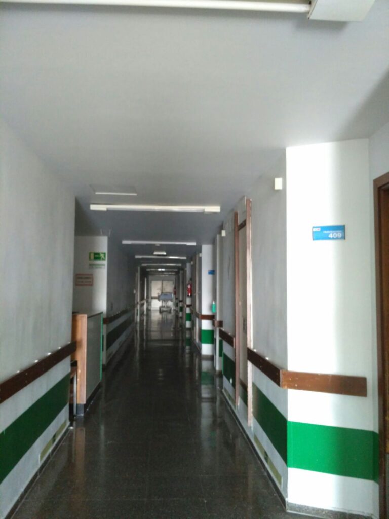 Hospital Ramón y Cajal, planta 4ª zona izquierda A cardiología