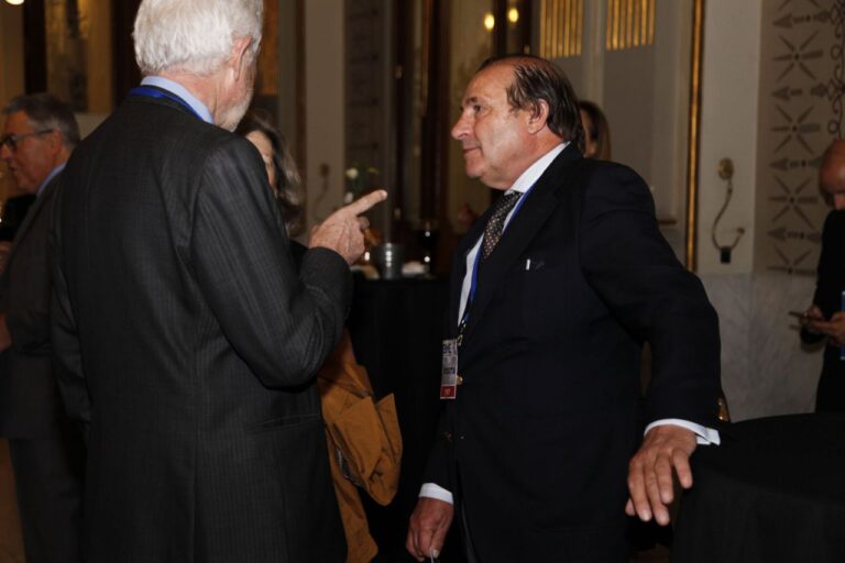 Premio Carlos Humanes