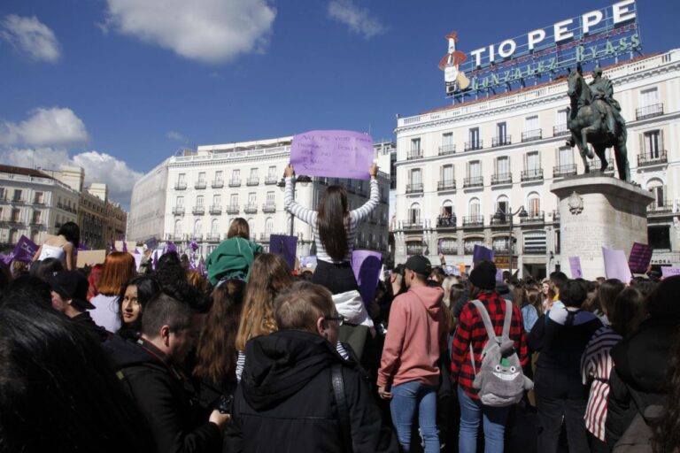 Huega feminista 8m 2019