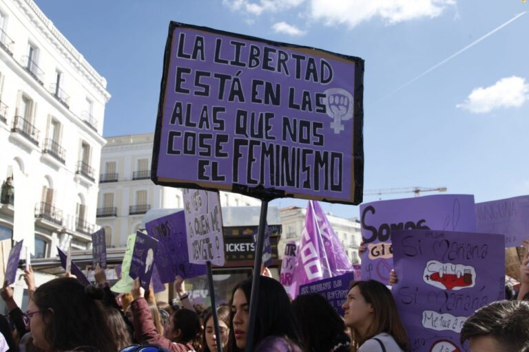 Huega feminista 8m 2019