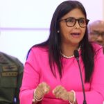 Trump condiciona la ausencia de tropas de EEUU en Venezuela a la obediencia de Delcy Rodríguez