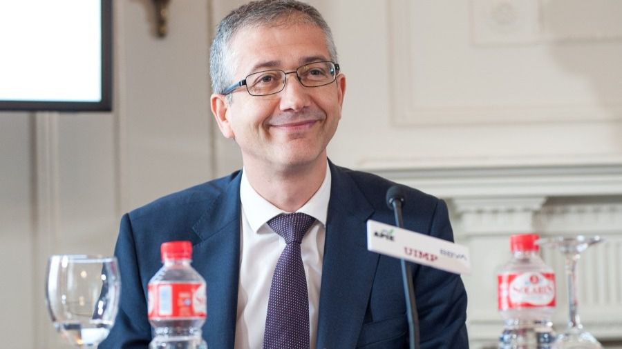 Pablo Hernández de Cos, gobernador del Banco de España, durante su intervención en la jornada de inauguración del Curso de Economía organizado por APIE en la UIMP