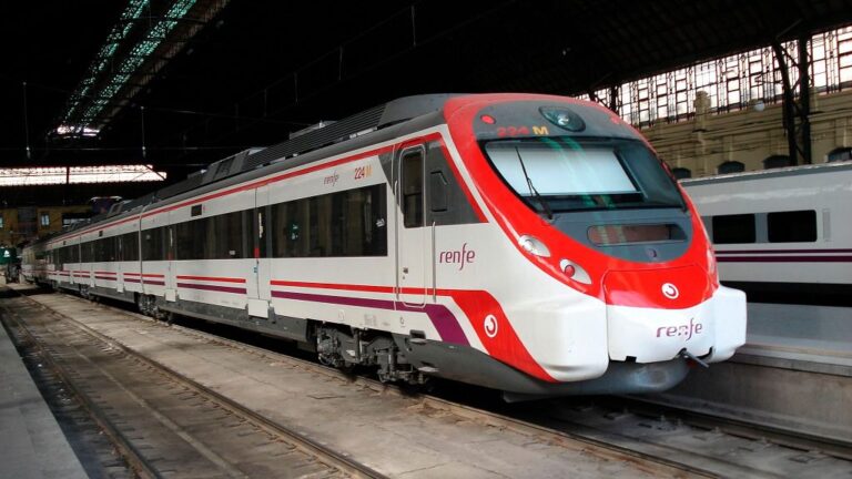 Tren de cercanías de Renfe