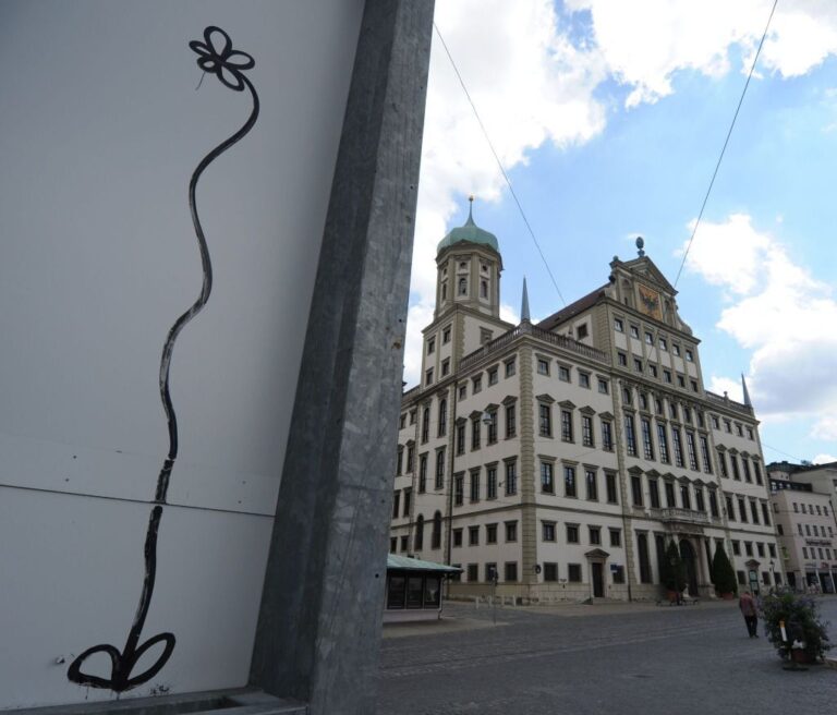 La famosa flor del grafitero de Augsburgo