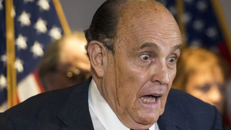 El abogado de Donald Trump, Rudy Giuliani