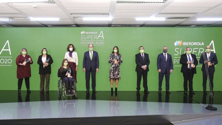 Iberdrola entrega los Premios SuperA a los mejores proyectos de impulso a la mujer en el deporte