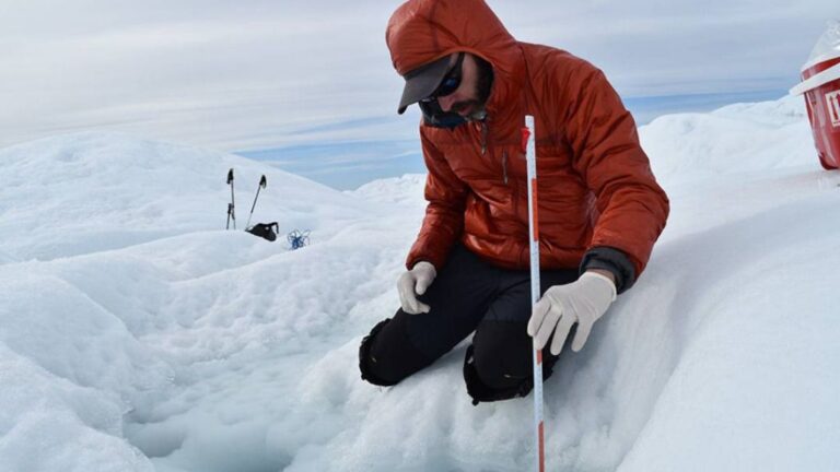 Marco Tedesco, profesor de la Universidad de Columbia e investigador de la NASA