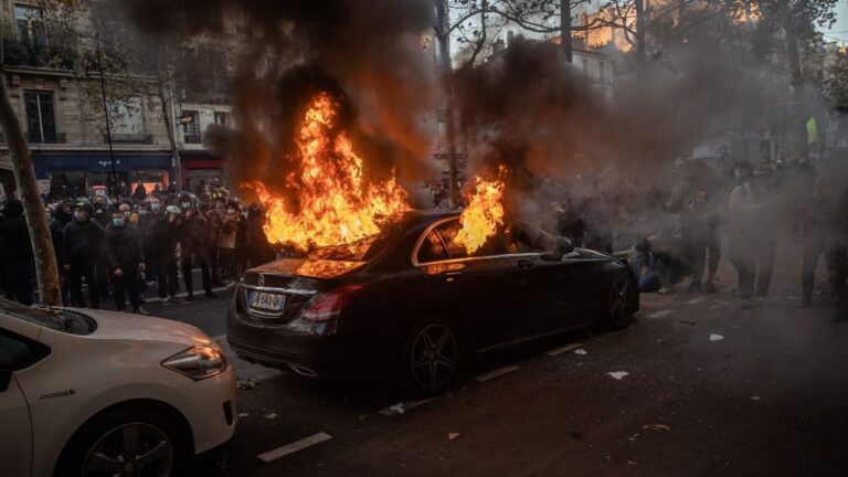 Disturbios en París contra la Ley de Seguridad