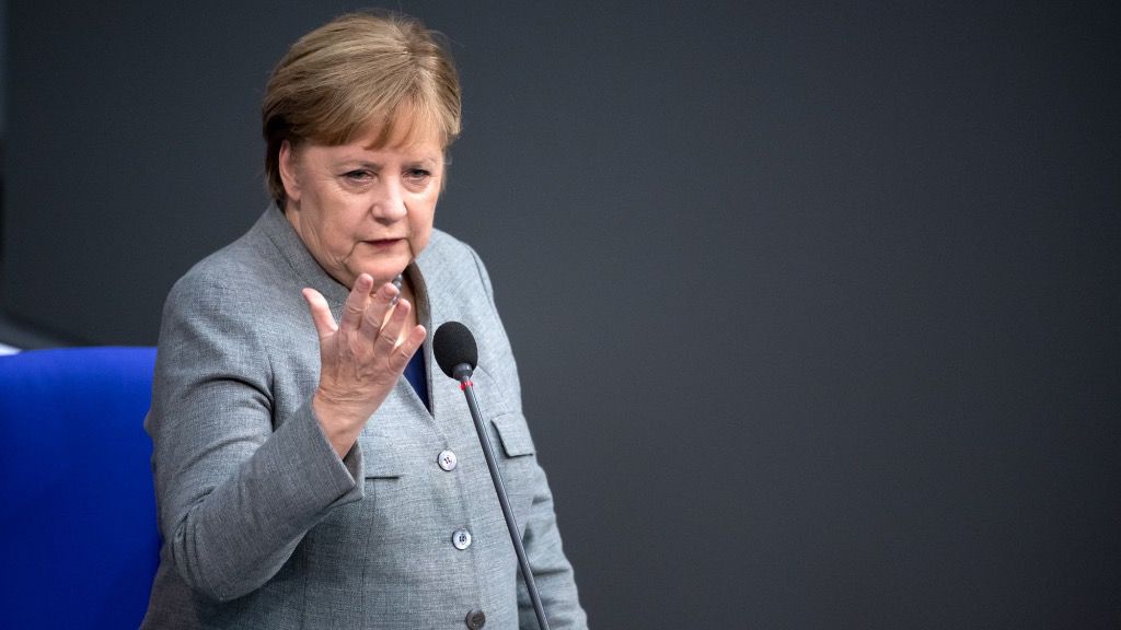 La canciller alemana, Angela Merkel, durante su intervención en el Bundestag