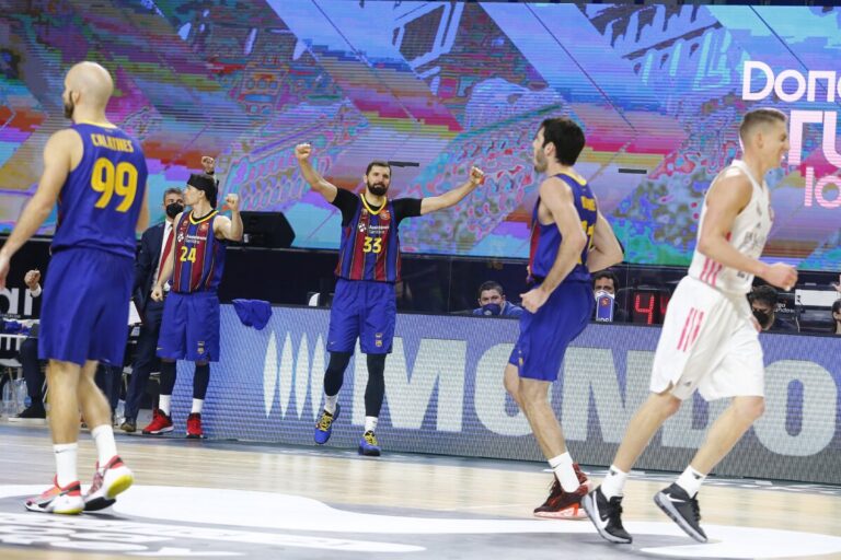 Mirotic celebra la victoria del Barça