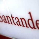 Santander cae un 3,5% en Bolsa pese a ganar 14.101 millones en 2025