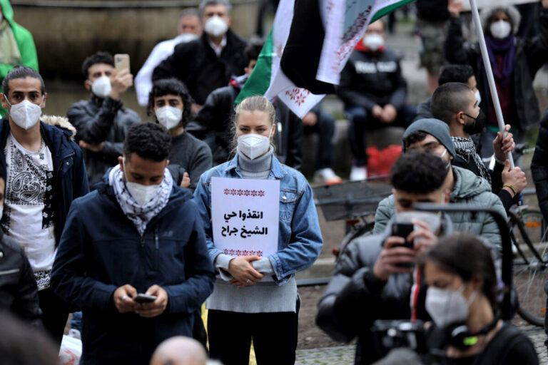 Manifestación en Berlín contra los bombardeos de Israel en Gaza - Foto: Manar Shahin/APA Images via ZUMA Wire/dpa