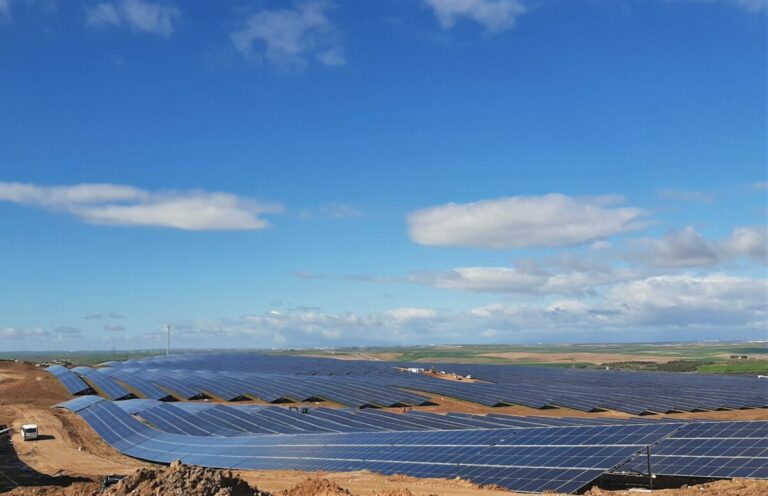 Planta fotovoltaica de Iberdrola en Bargas.