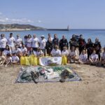 Andalucía. Cádiz. Tarifa. Foto De Grupo De Los Voluntarios Que Han Participado En La Limpieza De Fondos Marinos En La Playa Chica De La Isla De Tarifa. Foto: Gogo Lobato. - GOGO LOBATO