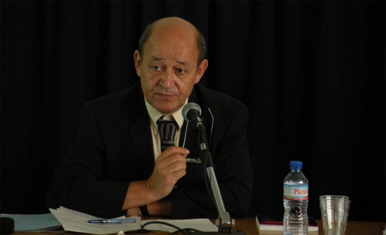 El ministro de Exteriores francés, Jean-Yves Le Drian