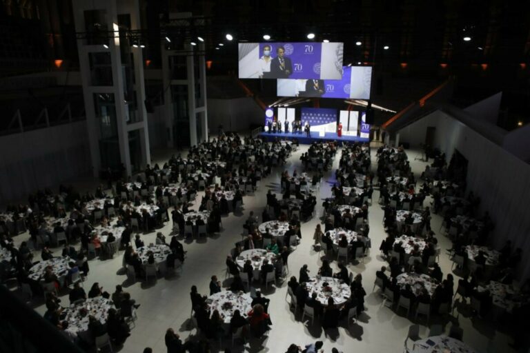 Gala de entrega del 70 Premio Planeta - KIKE RINCÓN - EUROPA PRESS