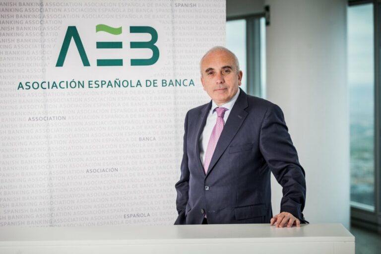 José Luis Martínez Campuzano, portavoz de la Asociación Española de Banca