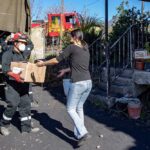 Soldados de la UME ayudan a los vecinos de La Palma a volver a sus casas - MINISTERIO DE DEFENSA