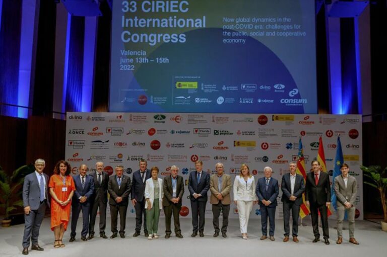 Foto de familia de la celebración del congreso