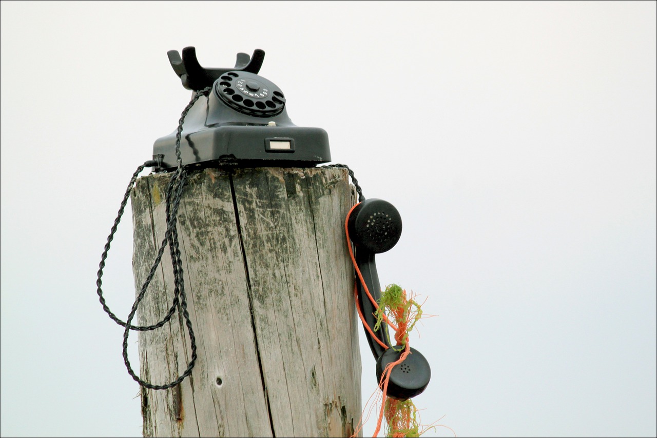 Teléfono antiguo