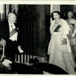 Winston Churchill y la reina Isabel II en 1955 - KEYSTONE PICTURES USA / ZUMA PRESS / CONTACTOPHOTO