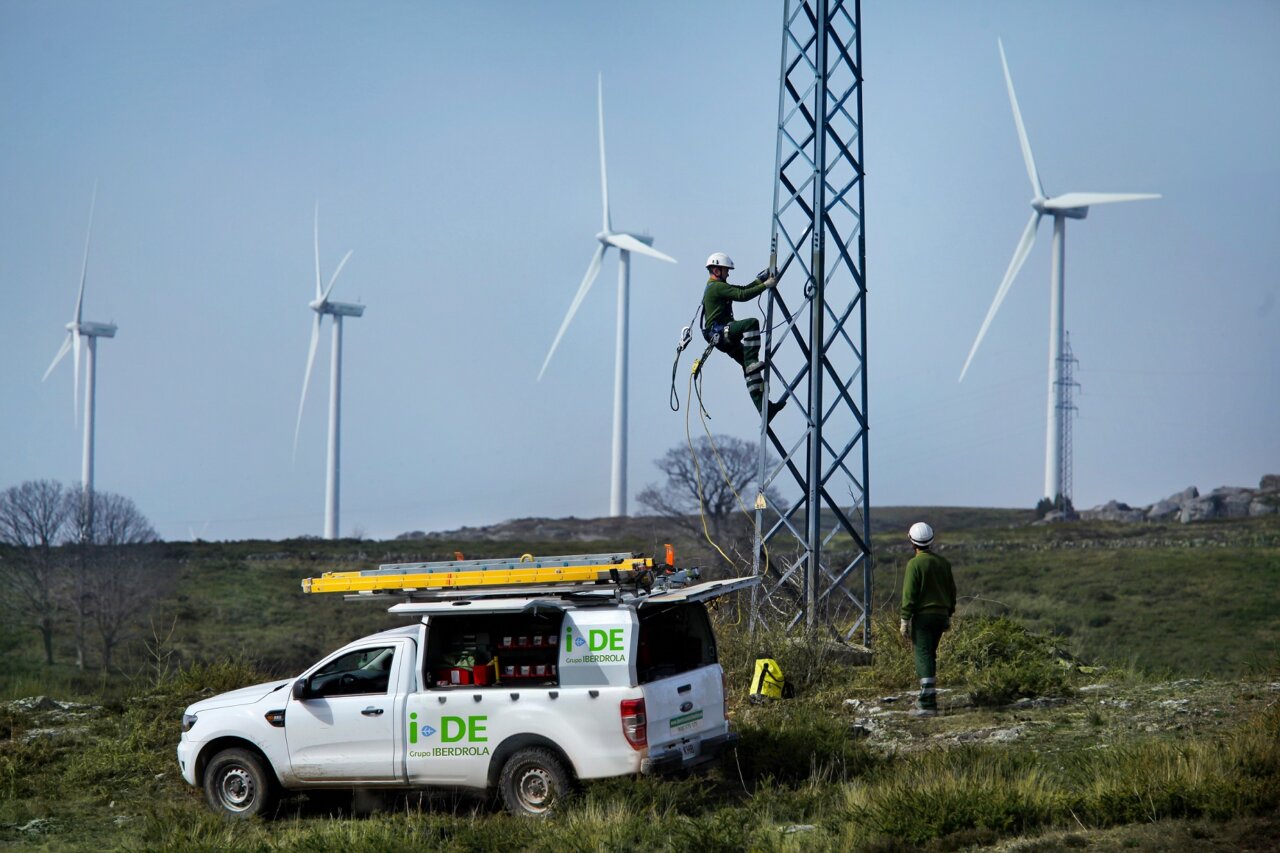 Línea eléctrica de Iberdrola