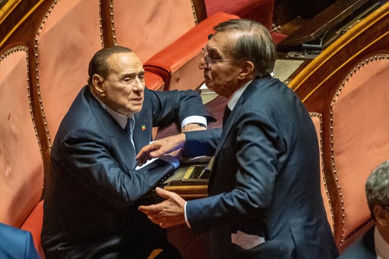 Silvio Berlusconi e Ignazio La Russa, en el Senado de Italia - Mauro Scrobogna/LaPresse via ZUM / DPA