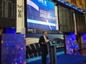 Javier Hernani, CEO de BME, finaliza la presentación del Informe de Mercado 2022 / Foto: BME
