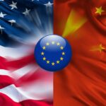 Banderas de EEUU, China y la UE / Imagen: Servimedia