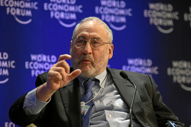 El Premio Nobel de Economía Joseph E. Stiglitz
