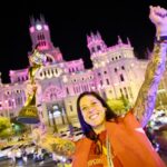 Jenni Hermoso, durante la celebración del Mundial al llegar a Madrid / Foto: RFEF