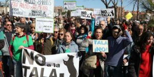 Manifestación contra la tela de árboles en Madrid Río / Foto: Ecologistas en Acción