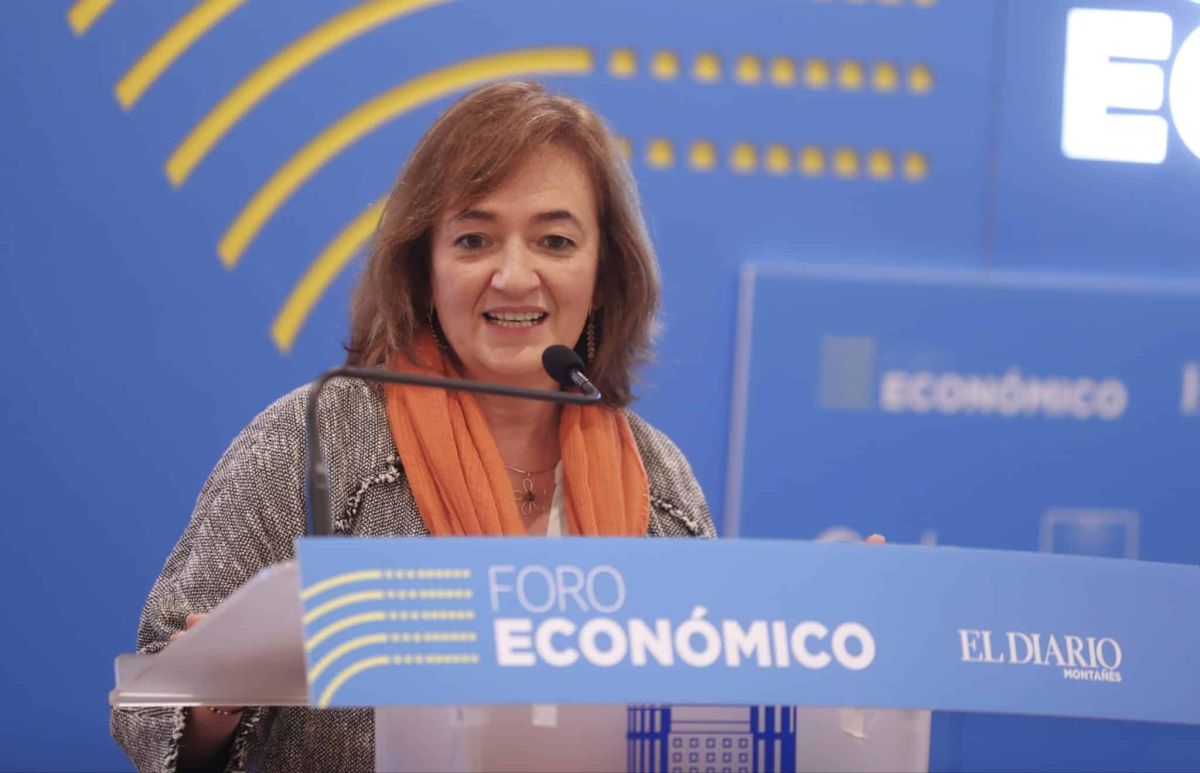 Cristina Herrero participa en un foro organizado por 'El Diario Montañés' | Foto de la Airef