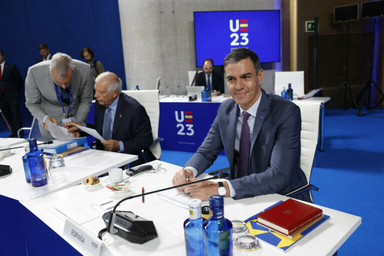 El presidente del Gobierno, Pedro Sánchez, en la Reunión Informal del Consejo Europeo, en Granada. (Foto: Pool PEUE / Julio Muñoz)
