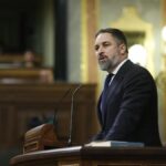 El líder de Vox, Santiago Abascal, durante el debate de investidura. (Foto: Congreso)