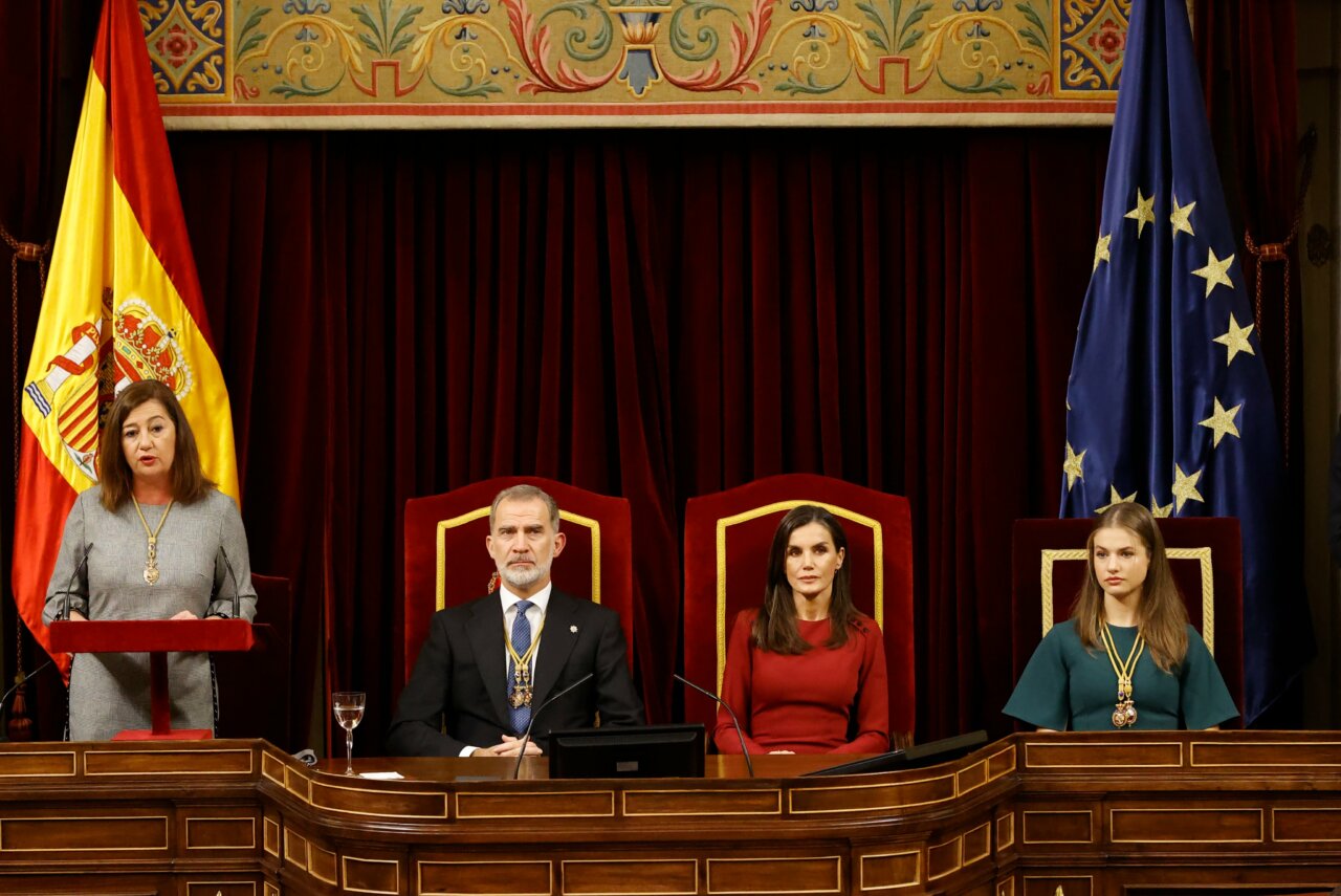 La presidenta del Congreso, Francina Armengol, durante la apertura de la Legislatura. (Foto: Casa de SM el Rey)