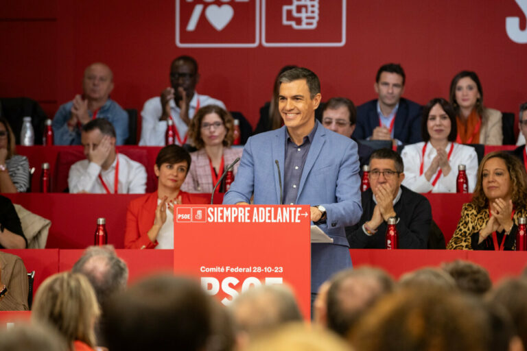 sánchez en el comité federal